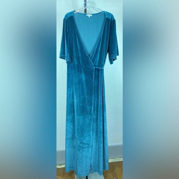 Baltic Born Maxi Wrap Dress Womens Size 3XL Meghan Velvet Persian Blue - Picture 4 of 9